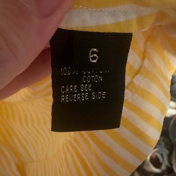 Size 6 Ralph Lauren Yellow Striped Button Up 100% Cotton - Picture 4 of 4